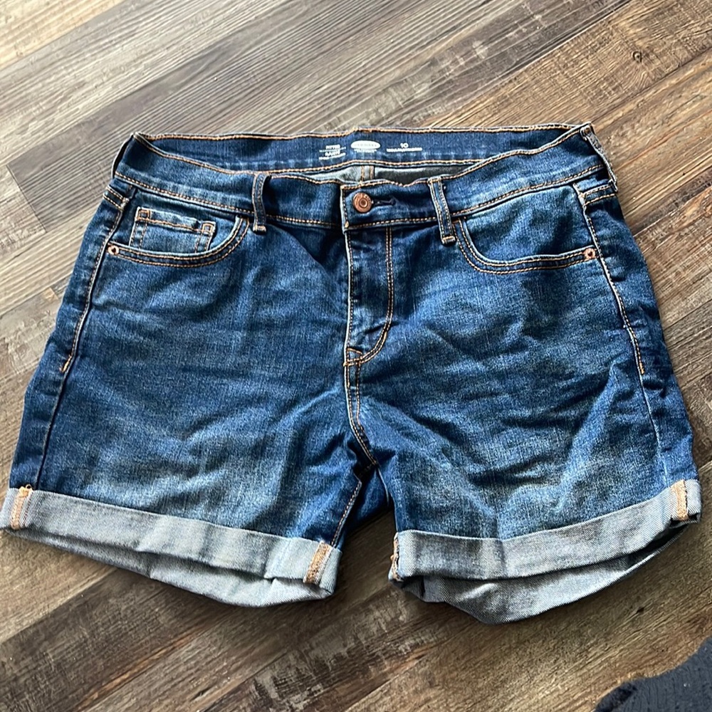 Old Navy shorts
